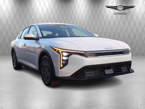2025 Kia K4 LX