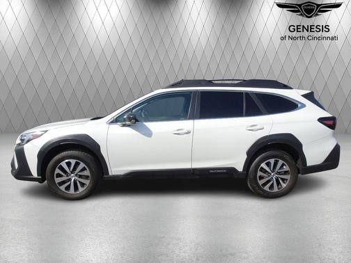 Crystal White Pearl 2024 Subaru Outback Base