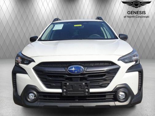 Crystal White Pearl 2024 Subaru Outback Base