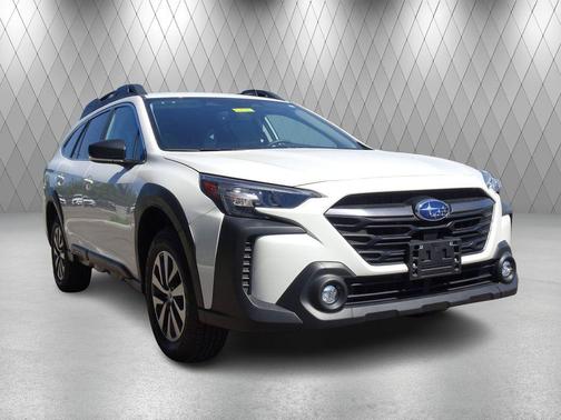 Crystal White Pearl 2024 Subaru Outback Base