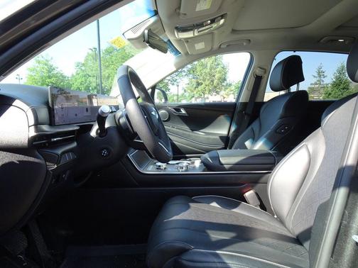 Makalu Gray 2025 Genesis GV80 2.5T