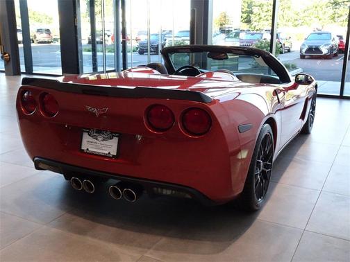 2005 Chevrolet Corvette Base
