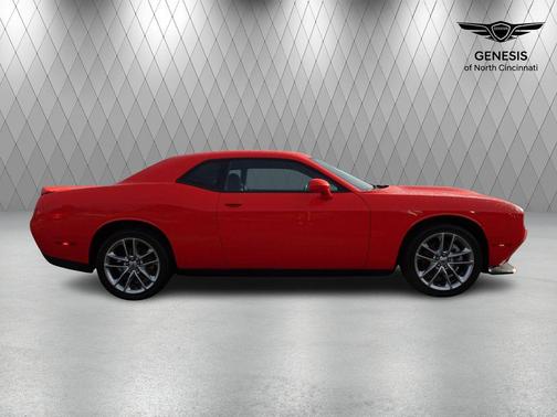 Go Mango 2022 Dodge Challenger GT