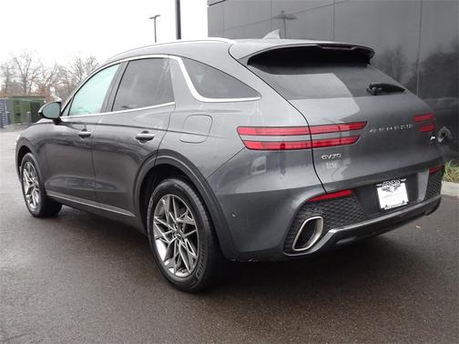 2022 Genesis GV70 2.5T AWD