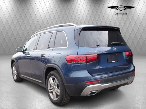 2022 Mercedes-Benz GLB 250 Base