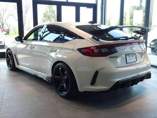 2023 Honda Civic Type R Touring