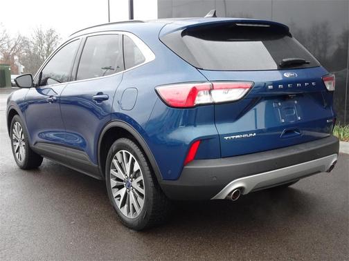2020 Ford Escape Titanium
