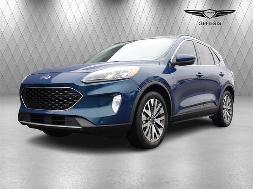 2020 Ford Escape Titanium