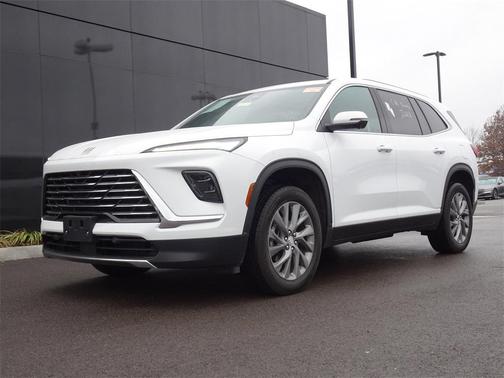 2025 Buick Enclave Preferred FWD