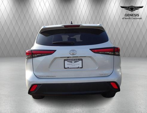 Wind Chill Pearl 2023 Toyota Highlander LE