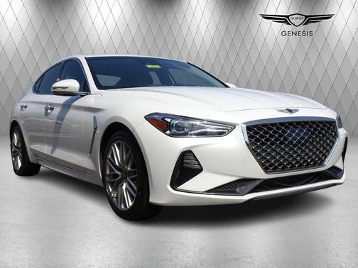 Uyuni White 2021 Genesis G70 2.0T RWD