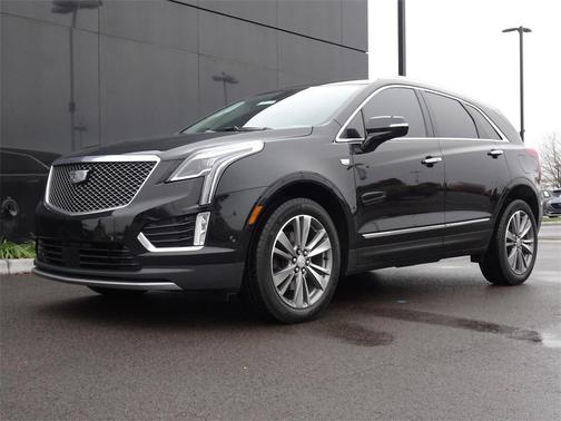 2022 Cadillac XT5 Premium Luxury
