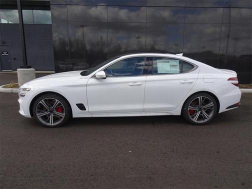 2025 Genesis G70 3.3T AWD Sport Advanced