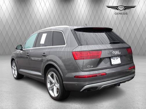 2019 Audi Q7 55 Prestige