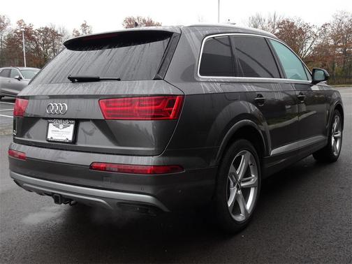 2019 Audi Q7 55 Prestige