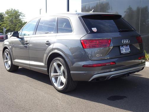 2019 Audi Q7 55 Prestige