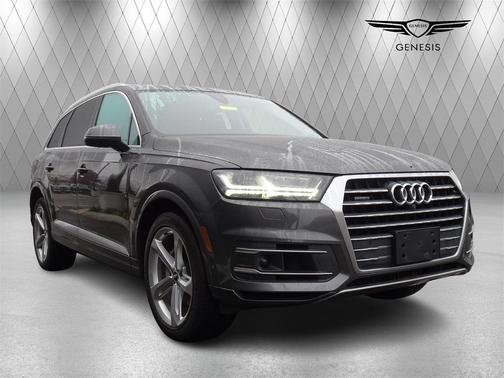 2019 Audi Q7 55 Prestige