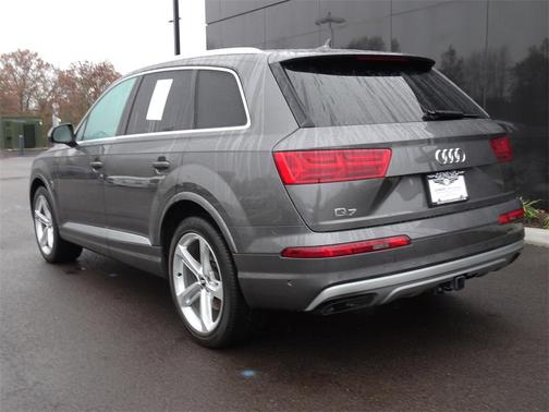 2019 Audi Q7 55 Prestige