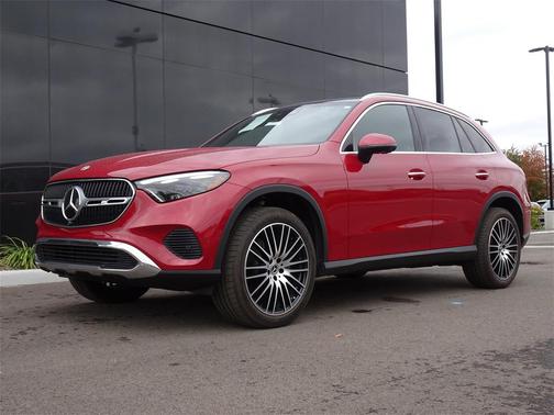 2025 Mercedes-Benz GLC 300 4MATIC