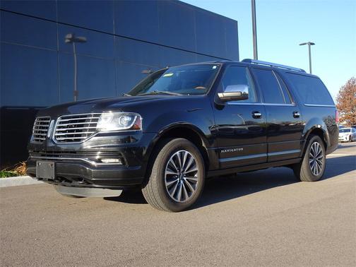 2016 Lincoln Navigator Select