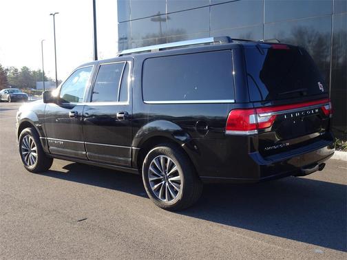 2016 Lincoln Navigator Select