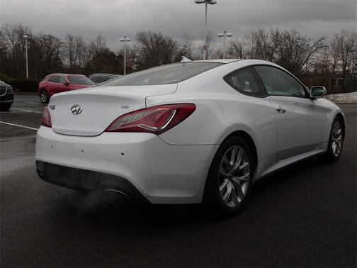 2014 Hyundai Genesis Coupe 3.8 Grand Touring