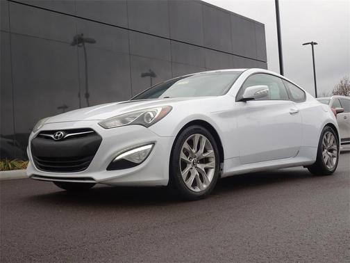 2014 Hyundai Genesis Coupe 3.8 Grand Touring