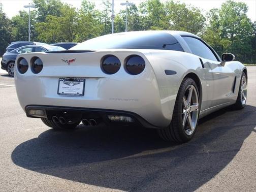 2005 Chevrolet Corvette Base