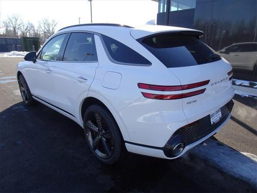 2025 Genesis GV70 3.5T AWD Sport