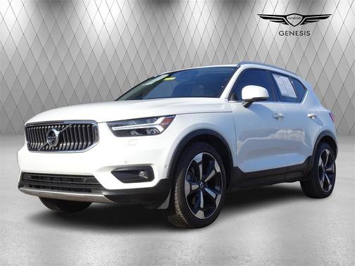 2019 Volvo XC40 T5 Inscription
