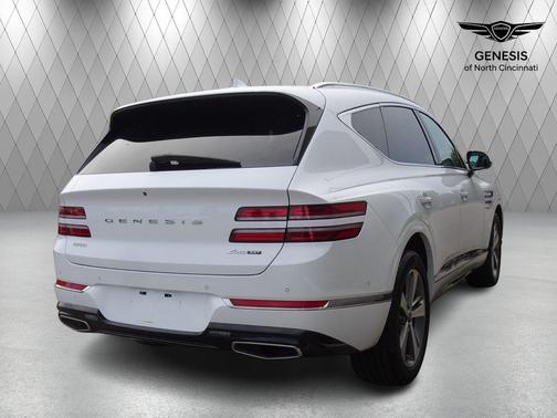 Uyuni White 2021 Genesis GV80 3.5T