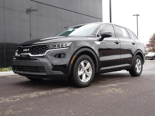 2023 Kia Sorento LX