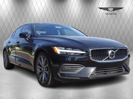 2019 Volvo S60 T6 Momentum