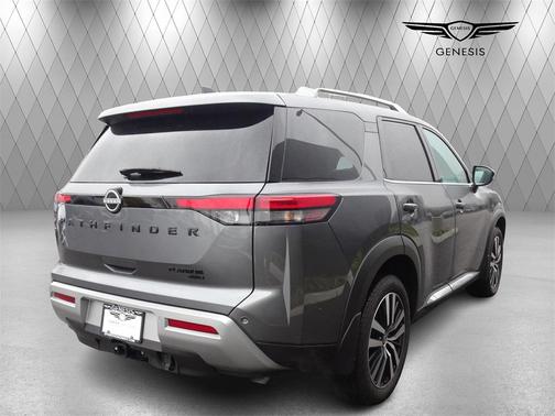 2025 Nissan Pathfinder Platinum 4WD