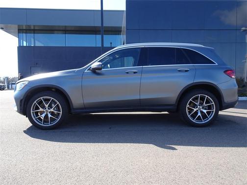 2022 Mercedes-Benz GLC 300 4MATIC