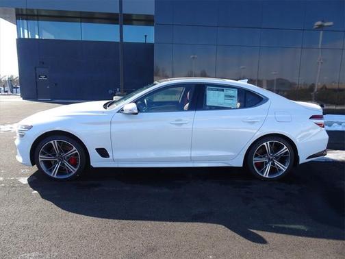 2025 Genesis G70 2.5T AWD