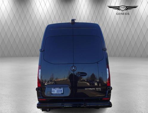 2023 Mercedes-Benz Sprinter 3500 Cargo 170 WB