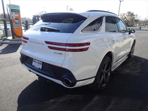 2025 Genesis GV70 3.5T AWD Sport