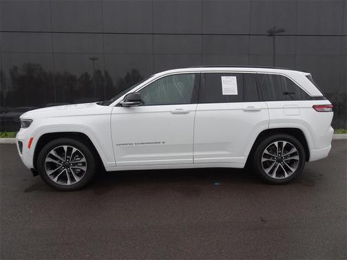 2025 Jeep Grand Cherokee Overland