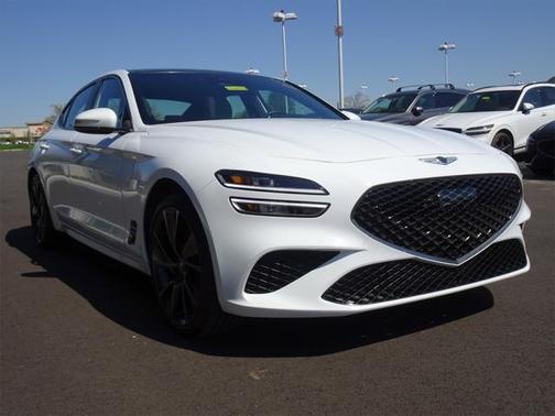 2022 Genesis G70 3.3T AWD