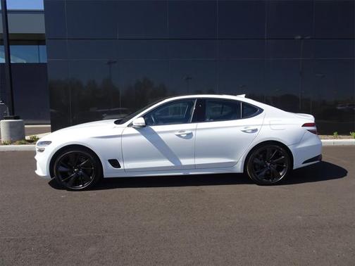 2022 Genesis G70 3.3T AWD