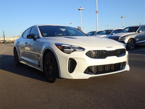 2022 Kia Stinger GT-Line