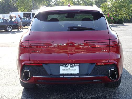 Mauna Red 2023 Genesis GV70 2.5T AWD