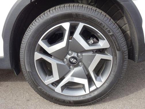 Hyper White 2023 Hyundai PALISADE SEL
