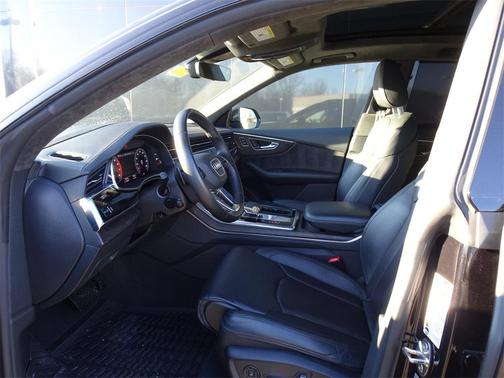 2020 Audi Q8 55 Prestige