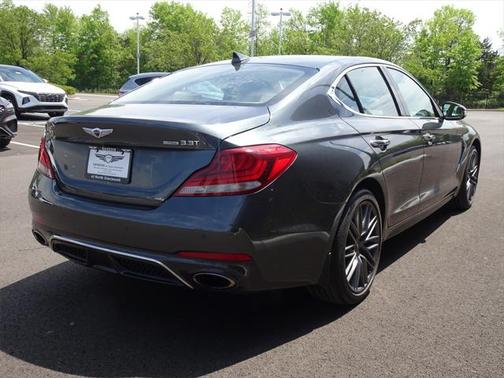 2019 Genesis G70 3.3T Design