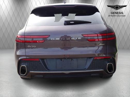 Barossa Burgundy 2023 Genesis GV70 2.5T AWD