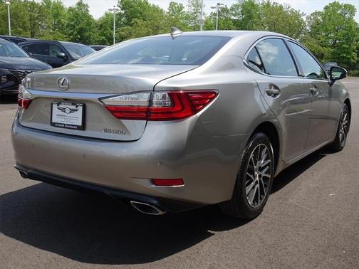 2016 Lexus ES 350 Base
