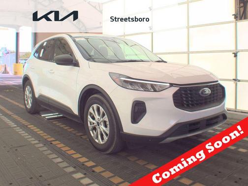 Oxford White 2024 Ford Escape Active
