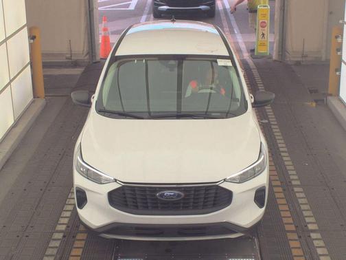 Oxford White 2024 Ford Escape Active